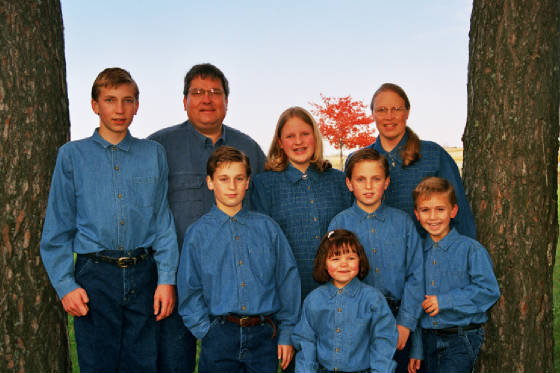 familypicture2003.jpg